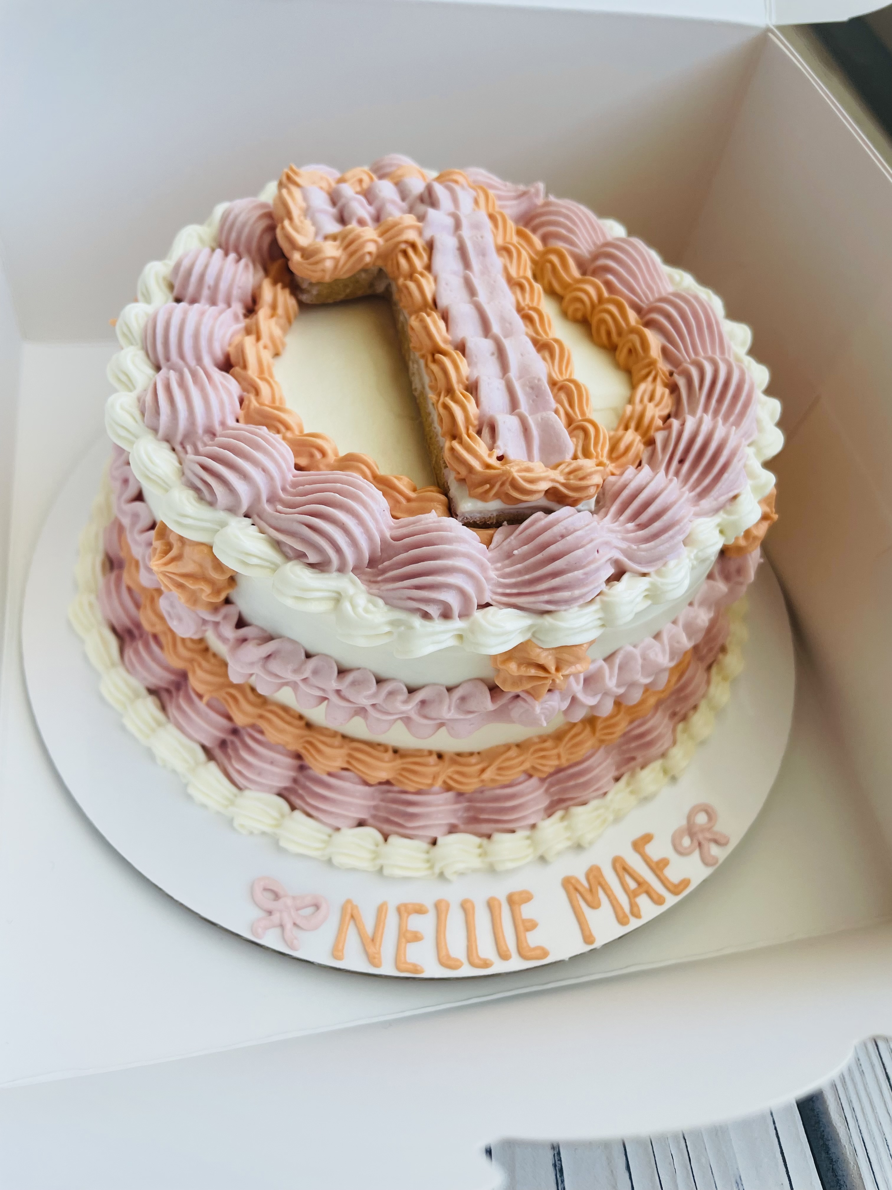 Cake handmade pet treat
